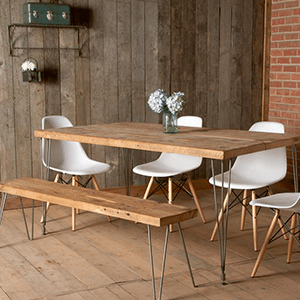Table rectangulaire style industrie bois et pied métal gris-Mayenne la baule