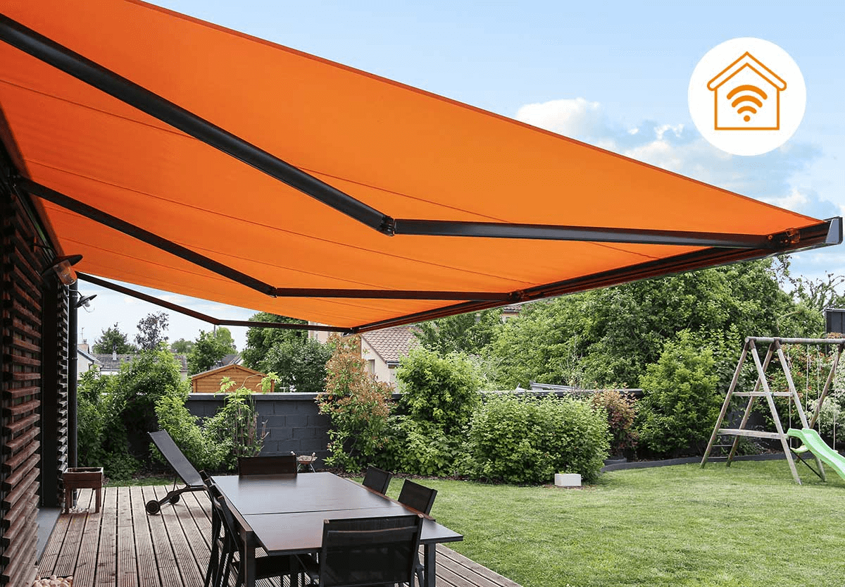 Store banne : confort, protection solaire et valorisation de votre terrasse
