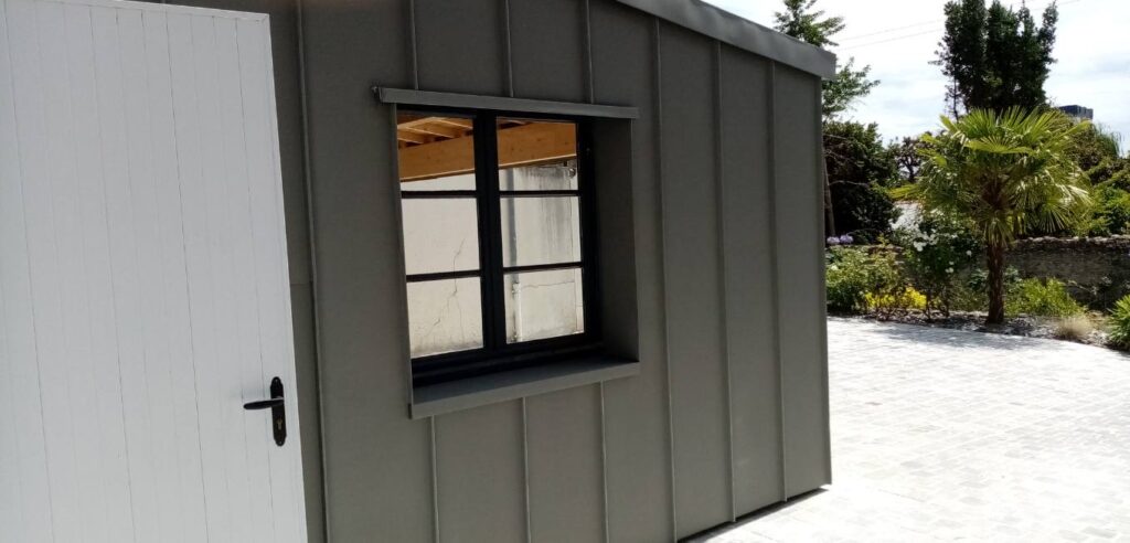 facade-en-zinc-quartz-mayenne-laval