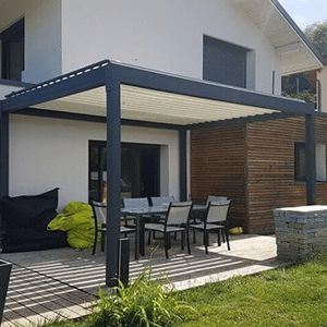 Pergola-avec-lames-alu-orientable-Mayenne la baule