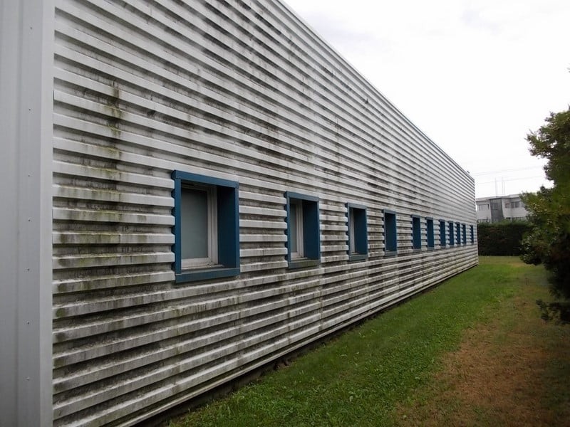 Entretien de bardage métallique et bois en Mayenne