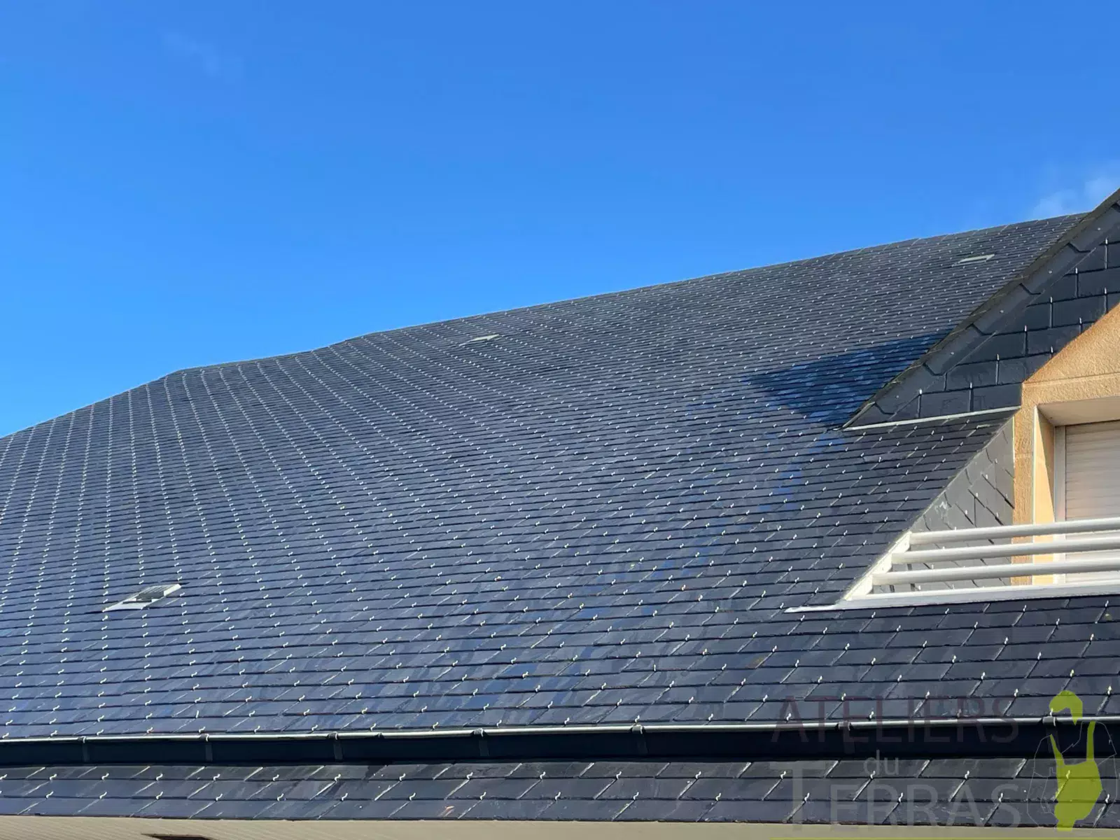Couverture en Ardoise : Élégance Intemporelle et Performance Durable