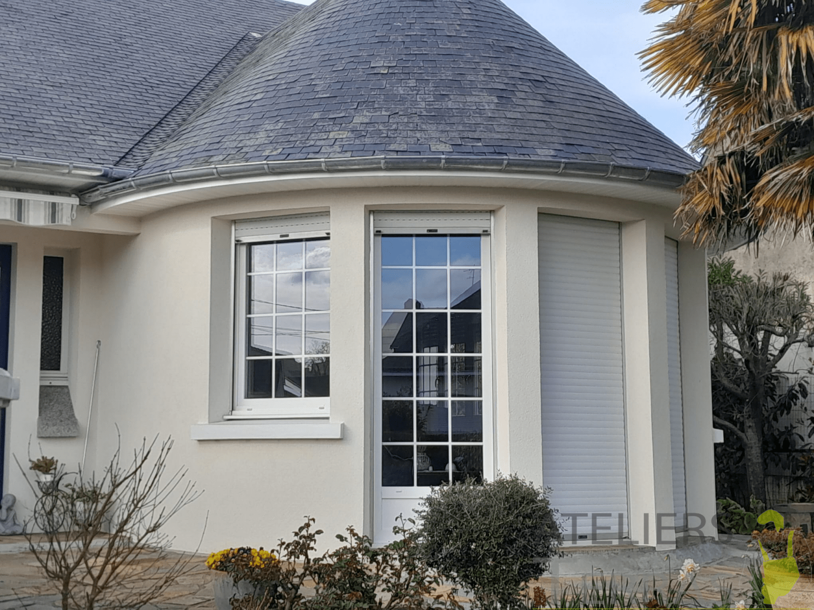 Gouttières en Zinc : Durabilité et Esthétique pour Votre Maison à Mayenne, Laval et La Baule