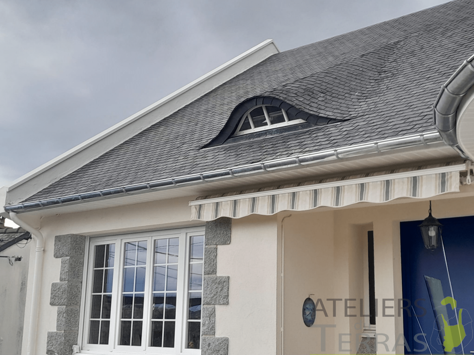remplacement de gouttière en zinc naturel mayenne laval