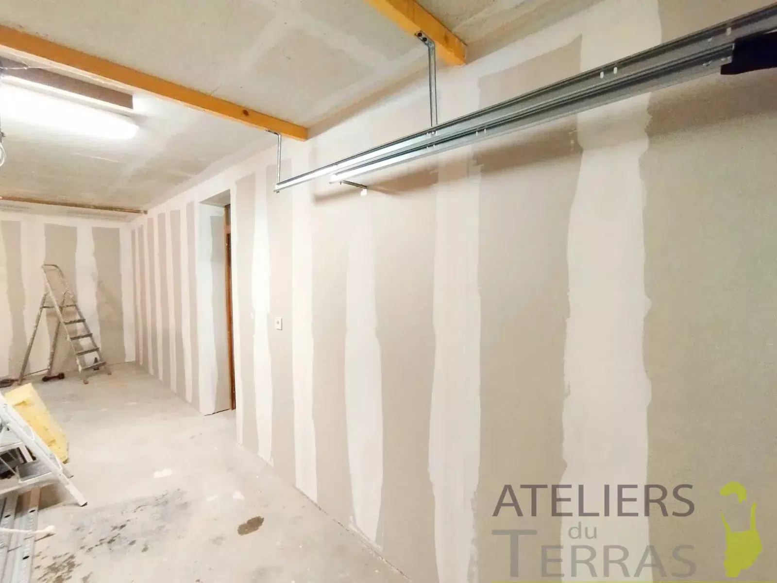 Plaques de Plâtre (Placo) pour Cloisonnement, Isolation et Plafonds à Mayenne et Laval