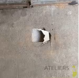 plancher de camion percé