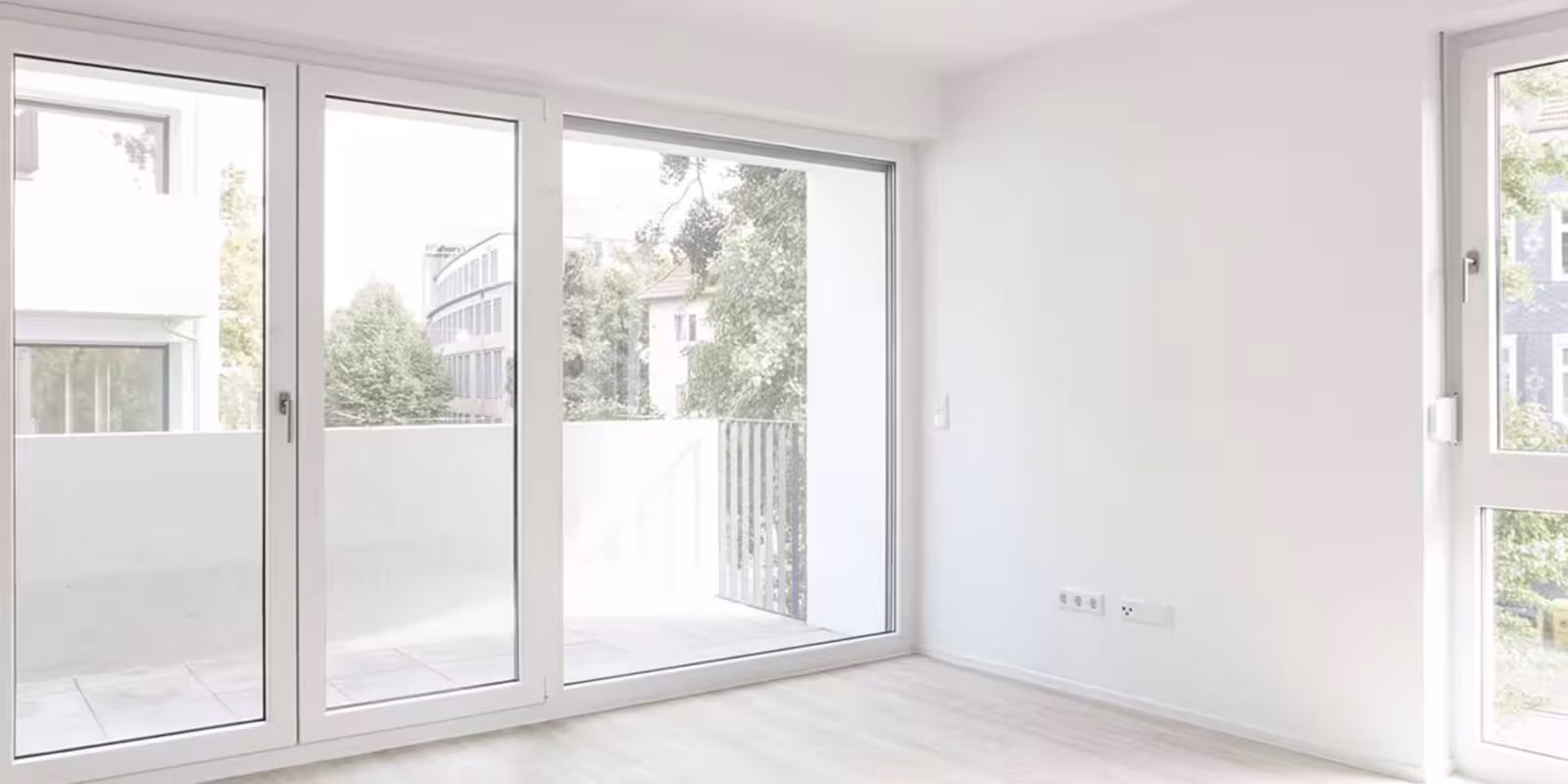 fenêtre 3 vantaux et 1 fixe en PVC - Mayenne