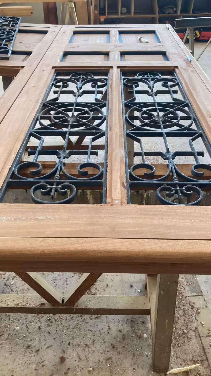 Rénovation d'hôtel particulier en Mayenne : menuiseries, parquet et boiseries sur mesure