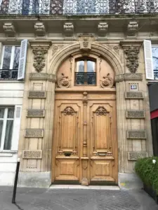 porte cochere immeuble Mayenne, laval, la baule