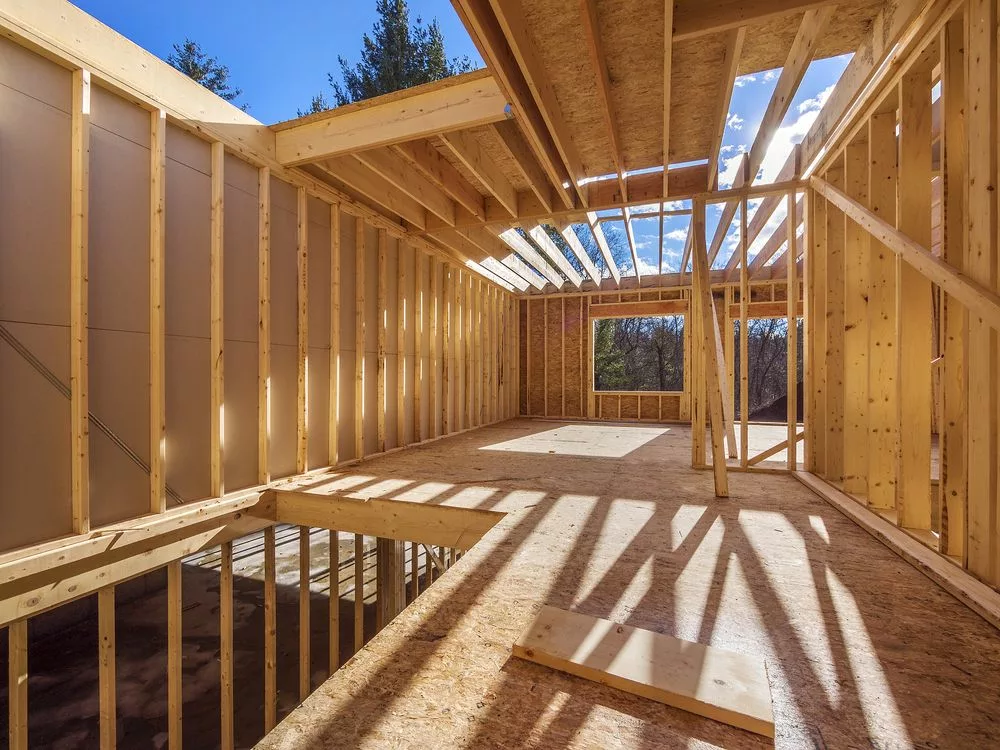 Garage en ossature bois : construire un espace durable, esthétique et fonctionnel